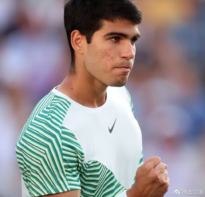 场中对科比 场中对科比