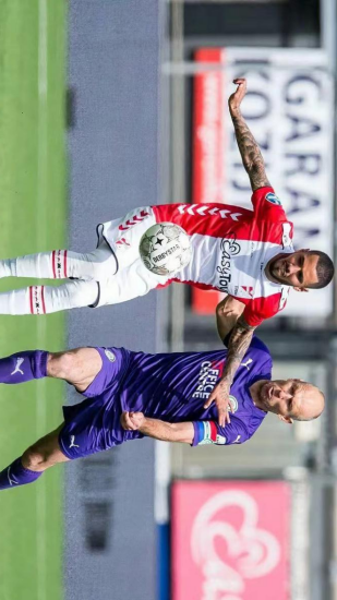 在季前热身 在季前热身